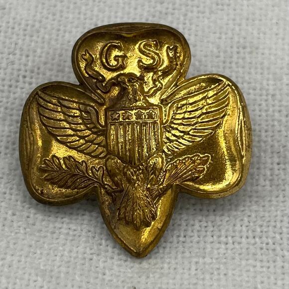 Set of 2 Traditional Girl Scout Membership Pins - Picture 4 of 5